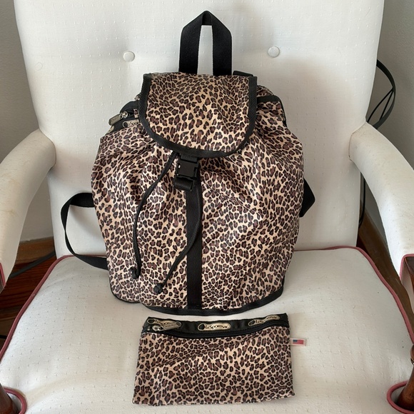 LeSportSac Vintage Leopard Print Backpack & Cosmetic storage Bag - NWOT Unused main image 16